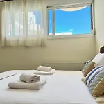 Spacious & Cozy Apartment, With Big Yard, In Apartamento *