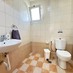 Spacious & Cozy Apartment, With Big Yard, In * Cos