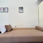 Spacious & Cozy Apartment, With Big Yard, In Apartamento Cos
