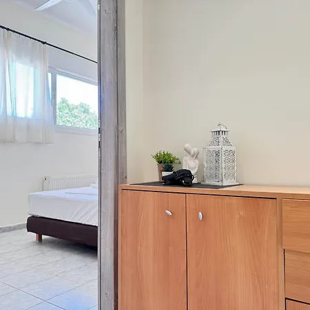 Апартаменты Spacious & Cozy Apartment, With Private Yard, In - El Greco Кос