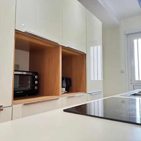 Spacious & Cozy Apartment, With Private Yard, In - El Greco * Кос