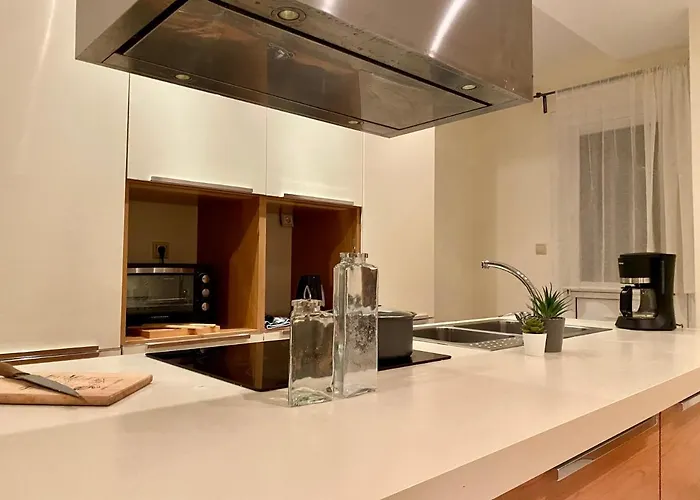 Spacious & Cozy Apartment, With Big Yard, In * Kosz