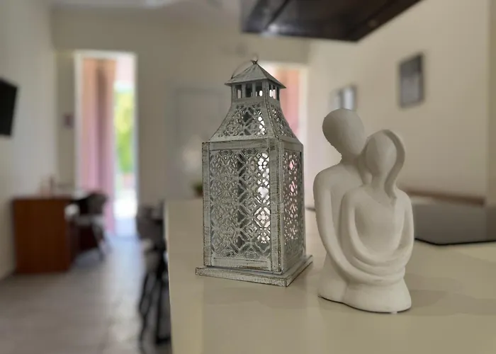 Spacious & Cozy Apartment, With Big Yard, In Apartman *